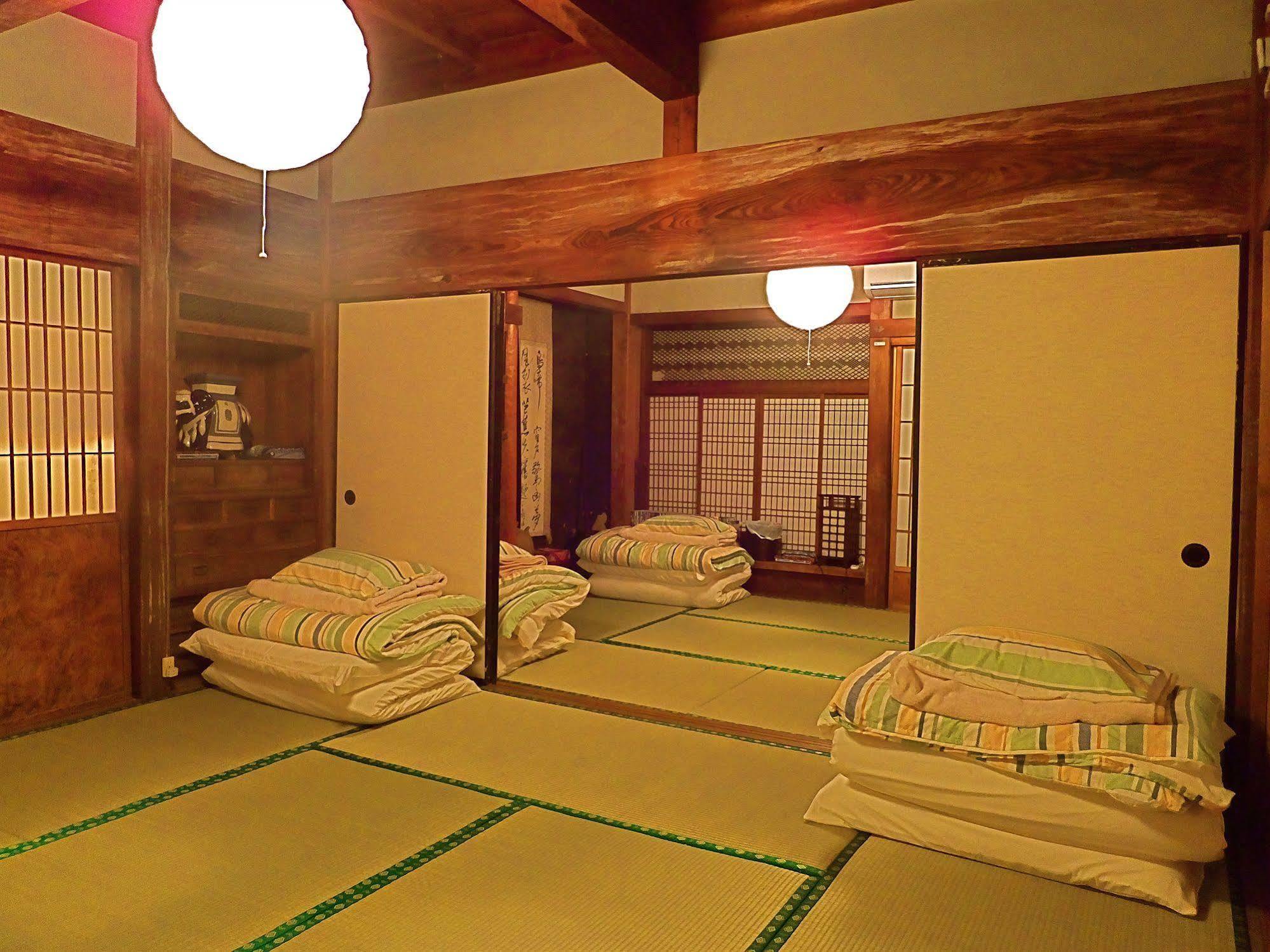 Kominka Sharehouse Hooju Miyazaki Buitenkant foto