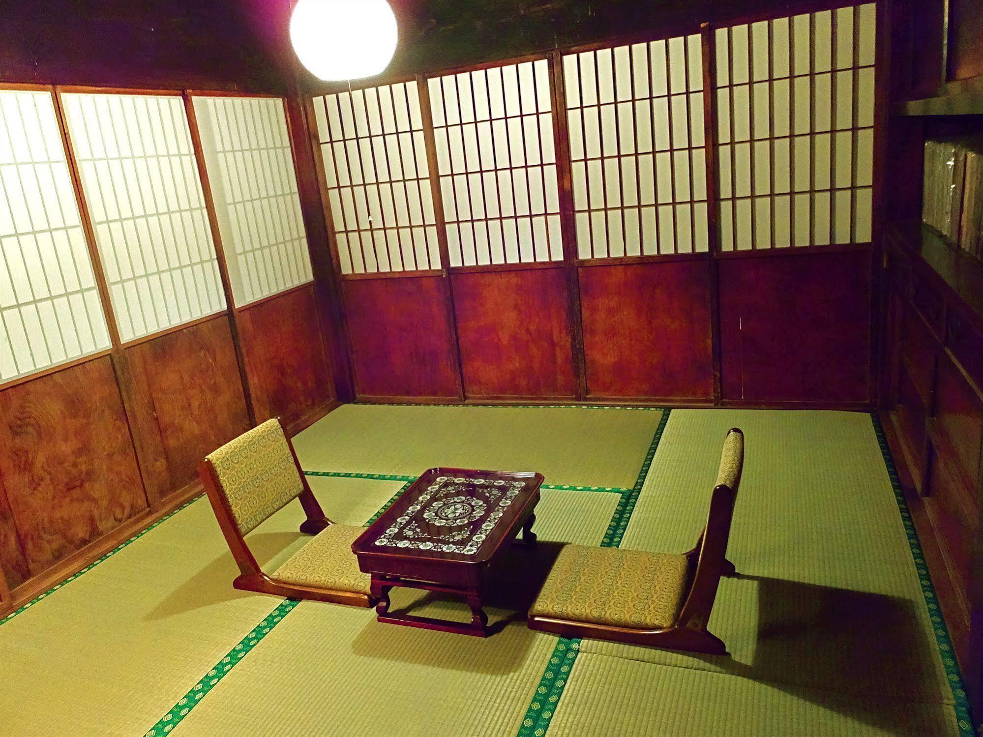 Kominka Sharehouse Hooju Miyazaki Buitenkant foto
